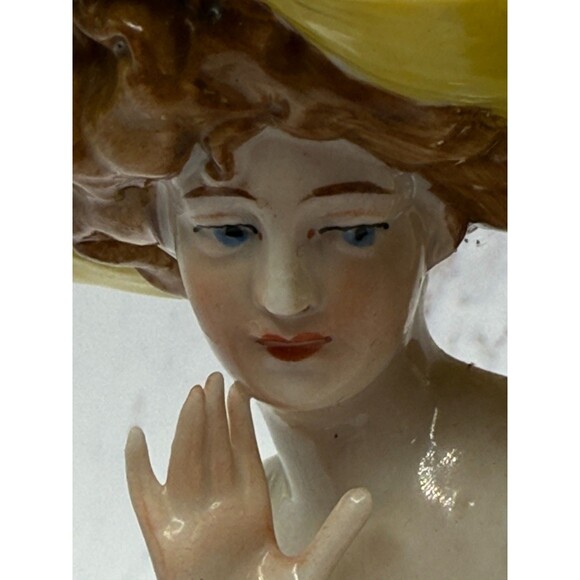 Kister Scheibe #10668 German Porcelain Figurine “Courtship‎ Scene” -Read - Picture 12 of 16